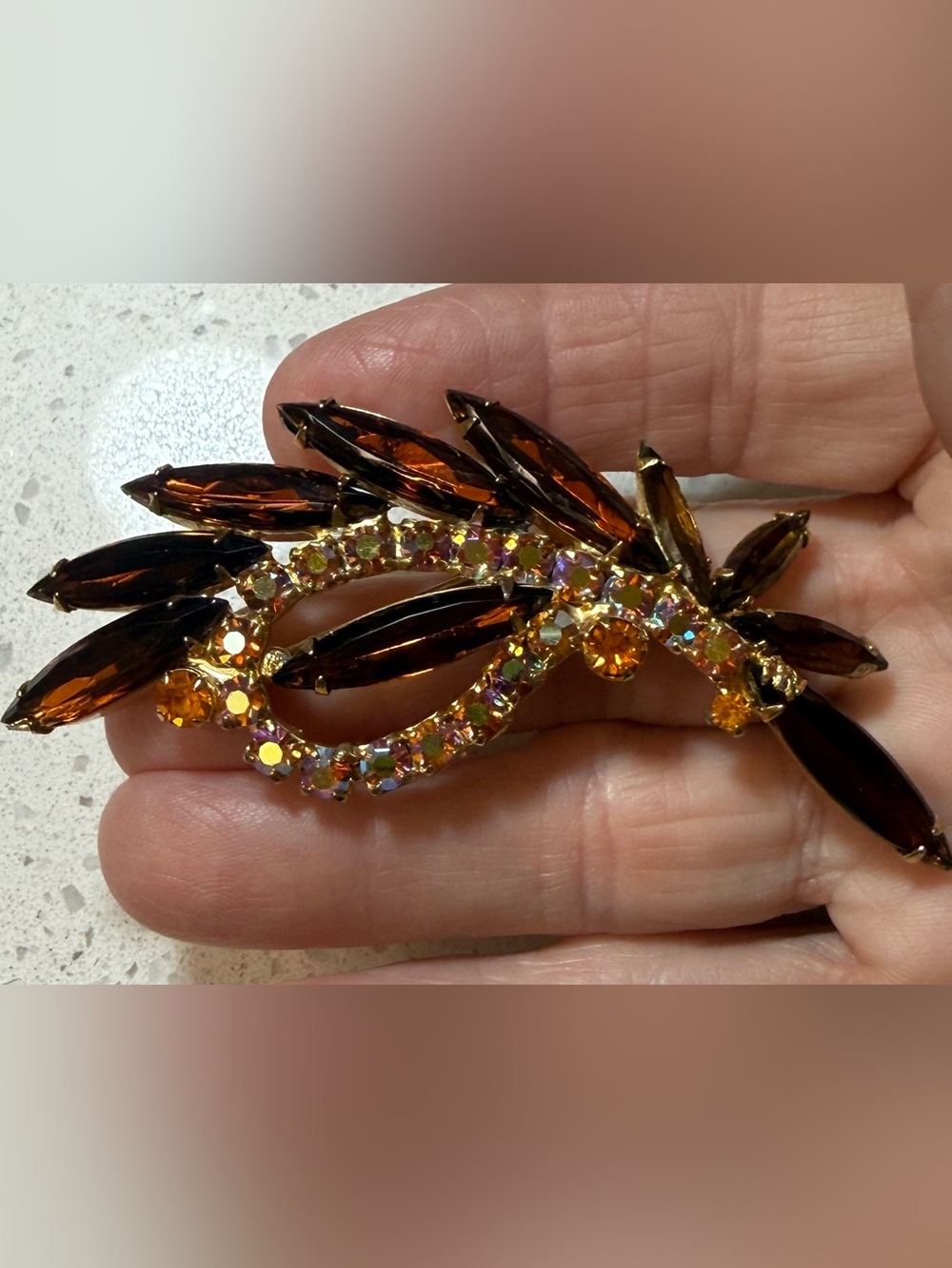 Vintage 3 1/2" Amber Brown Navette 
Rhinestone Julianna Delizza & Elster Brooch